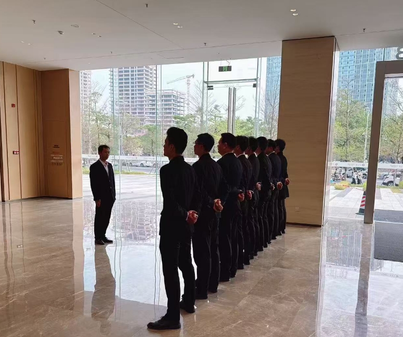 為什么高端物業(yè)都選擇知名保安公司？